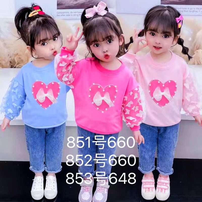 SETELAN CELANA JEANS ANAK PEREMPUAN IMPORT 1-5 TAHUN LENGAN PANJANG / SETELAN ANAK CEWEK IMPORT CELANA JEANS CUTBRAY MUTIARA + SWEATER LOVE BUNGA PITA