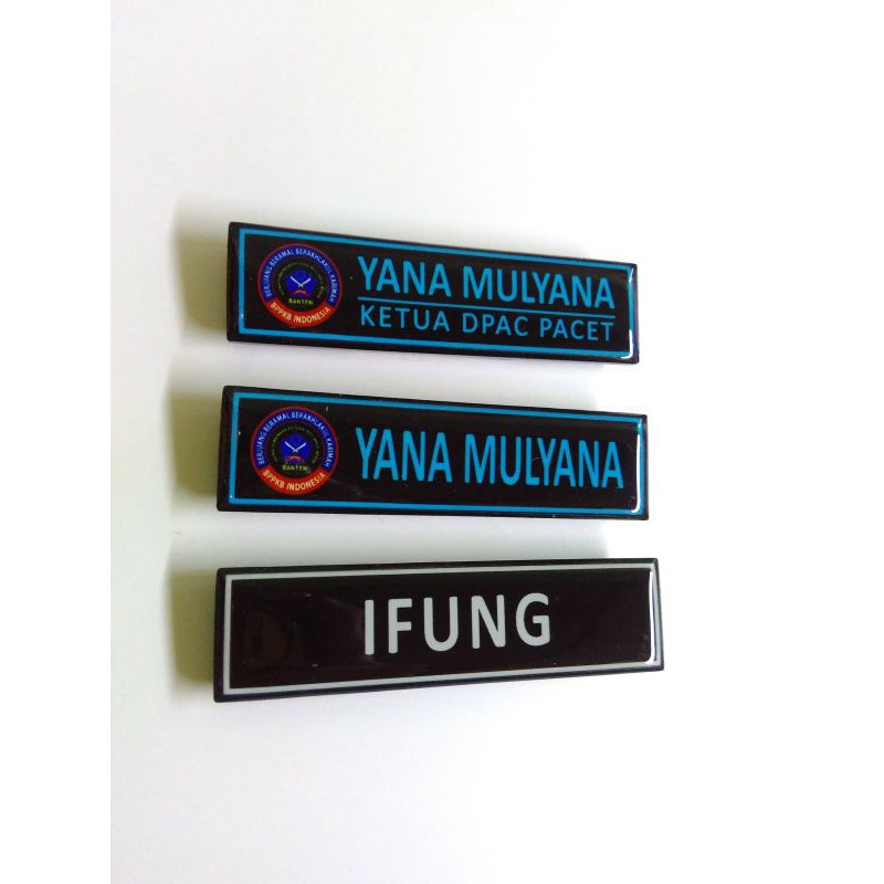 

NAMETAG Papan Nama Custom Akrilik perlengkapan kantor dan sekolah