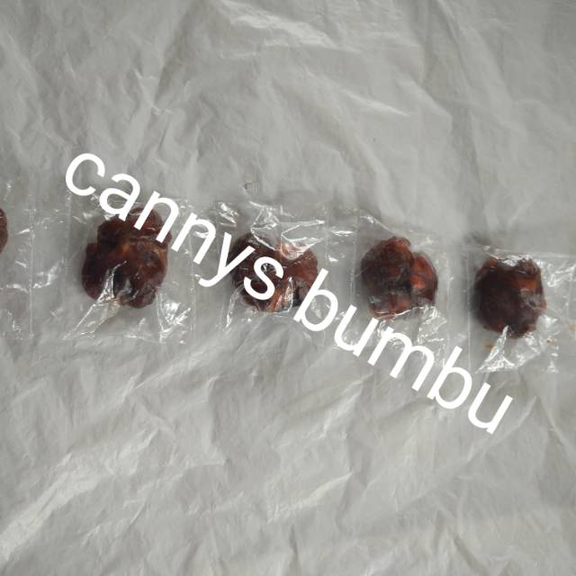

Asam jawa warna coklat 1 rencengan(isi 5sachet/renceng)