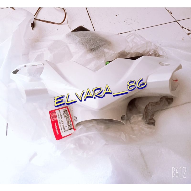 Batok depan Honda Beat Karbu original Putih 53205-KVY-910PFW