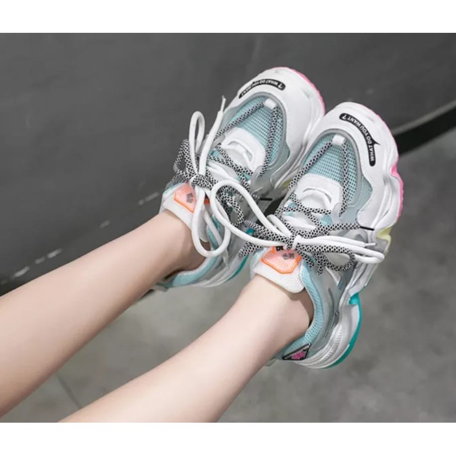 Sepatu Sneakers 37 - 40 Wanita Korea Cute Model Casual AS160-6