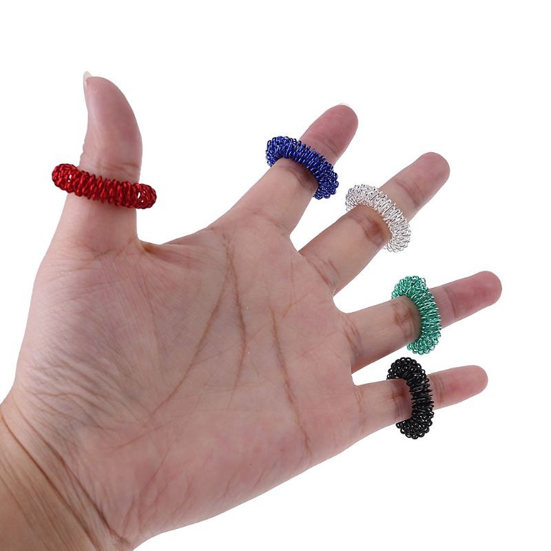 Mary 12pcs Mainan Fidget Ring Spiky Akupresur Tanpa Suara Untuk Fokus/Pereda Stress/Adhd Anak/Dewasa