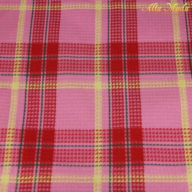 

Alta Moda Suiting Pink Merah (1M)