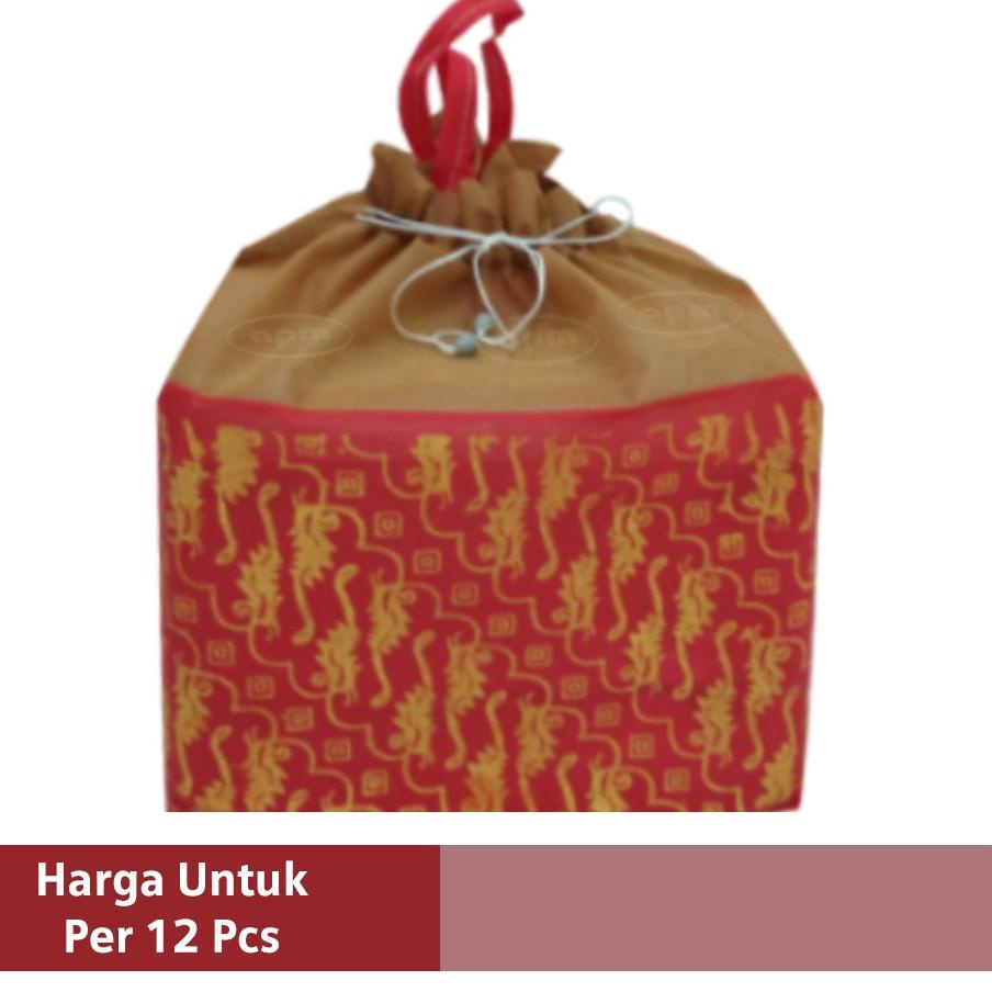 

➭ Tas Serut Batik Spunbond / Tas Hajatan / Tas Kotak 22cm ➱