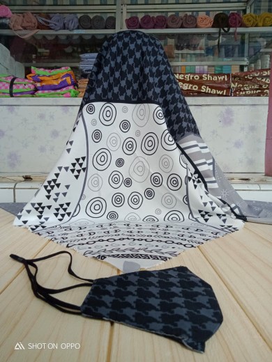 Hdp25 Baskom Lipat Tempat Cuci & Peniris Beras, Buah Dan Sayuran Foldable Elastis Minimalis