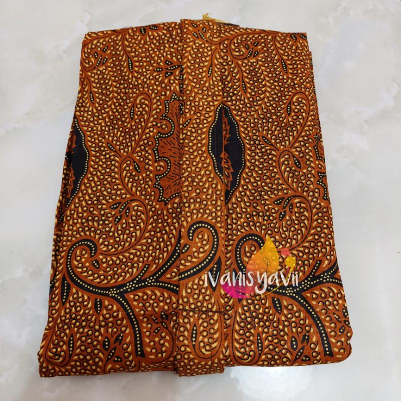 [Set Lengkap] Kebaya + Jarik Instan, Nuansa Jawa - Motif Wahyu Tumurun