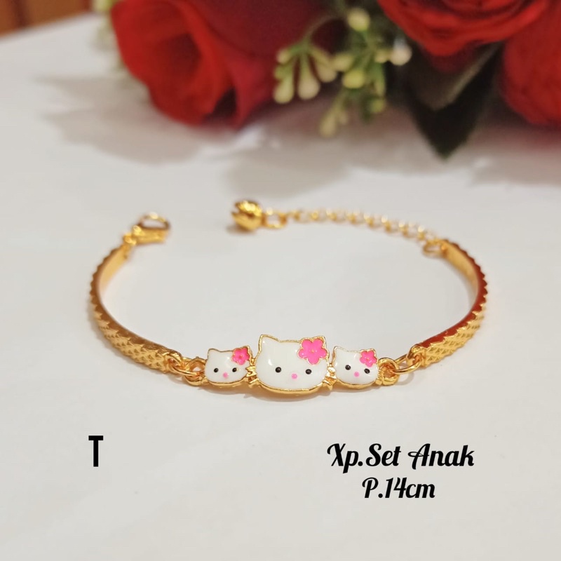 Gelang TITANIUM Anak Patah Plat Karakter hello Kitty gold,tidak karat,termurah *COD*