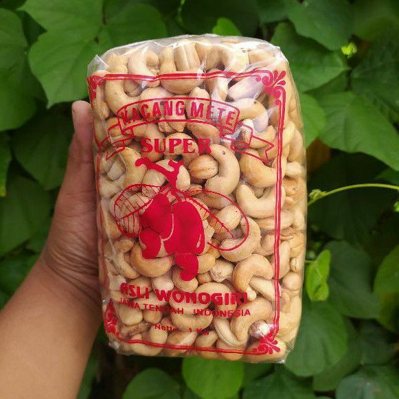 

Kacang Mete/Mede SUPER Wonogiri Goreng Original 1kg