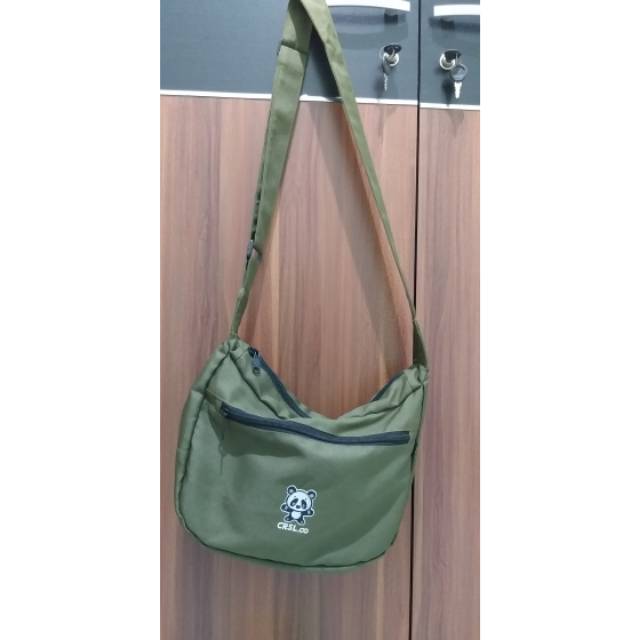 PRELOVED CAROUSEL SLING BAG ARMY Shopee Indonesia