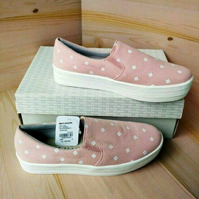 SEPATU BRANDED MATAHARI FLAT KANVAS WANITA SLIP ON NEVADA