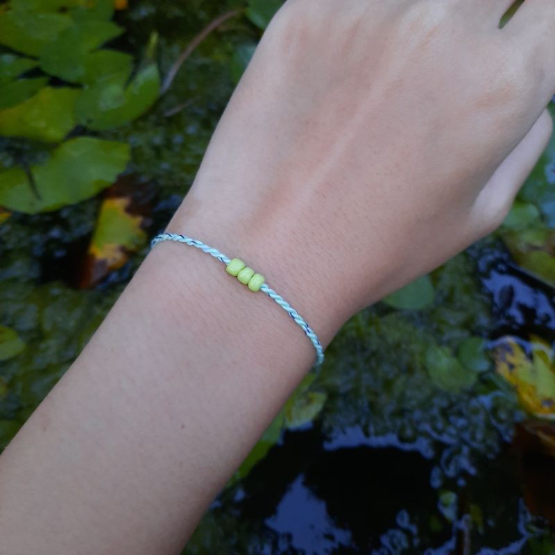 Gelang Tali Simple Bracelet