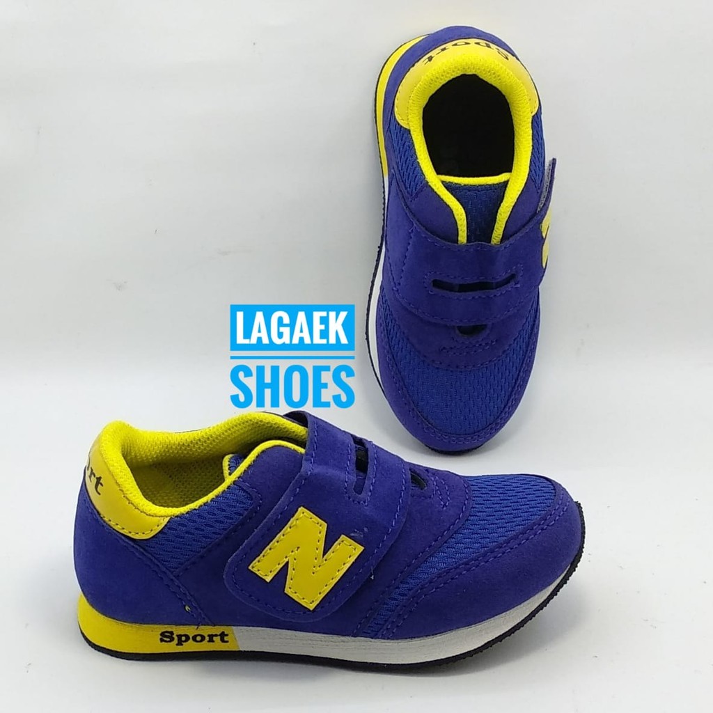  Sepatu  Anak  Cowok Sport 4  5 6 7 Tahun  BIRU TUA Sepatu  