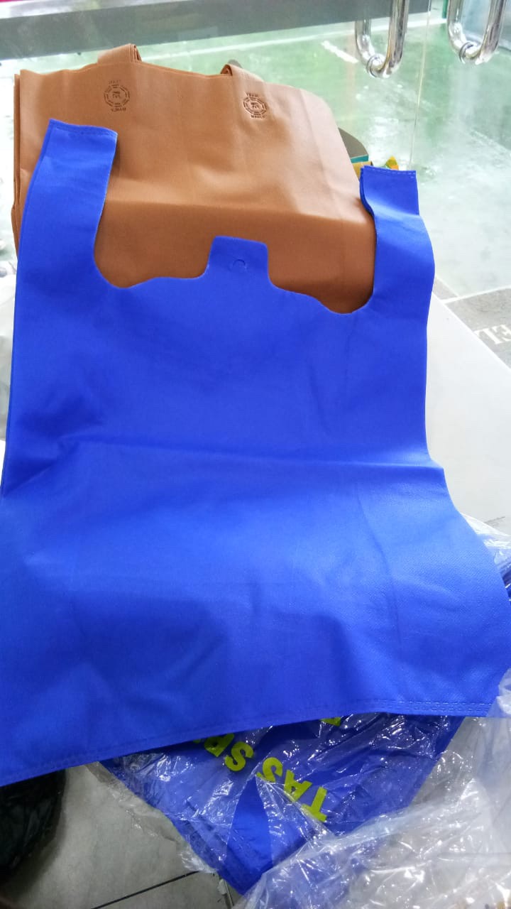 Tas Spunbond Besar Jumbo 35x55 Model Kresek Tas Kain Belanja Sponbon Bahan Kain Furing Non Woven