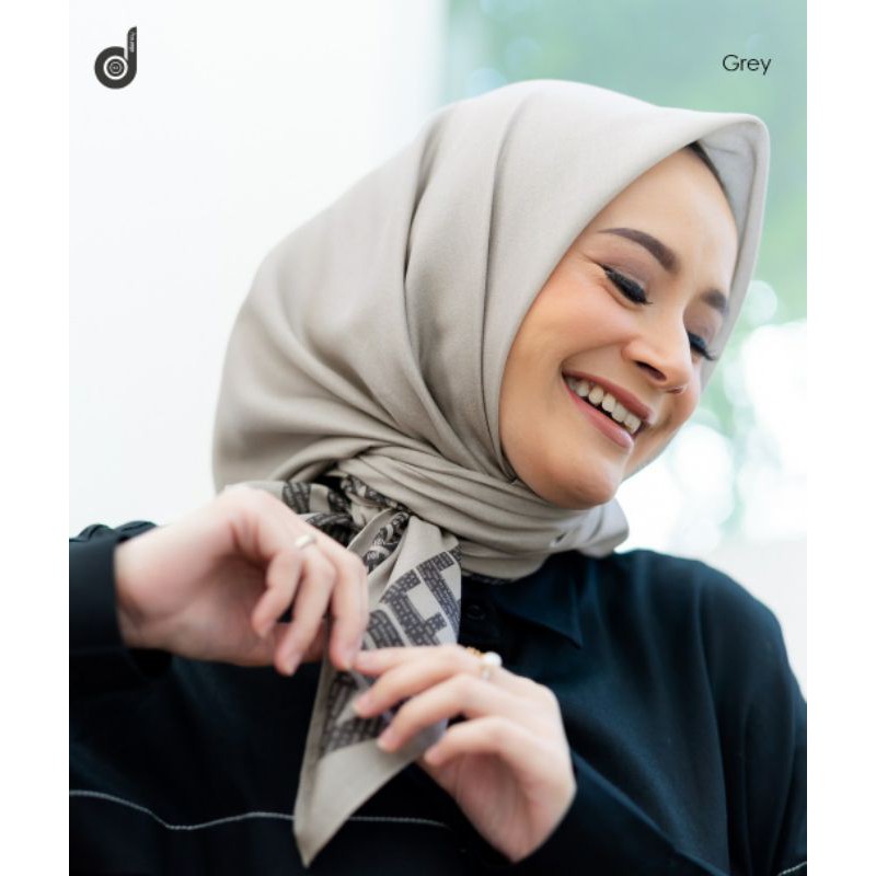 Grey Paper Series Deenay