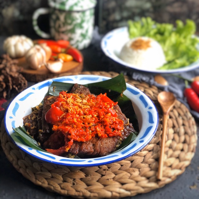 

Dendeng Balado Merah & Hijau 1/2 Kg