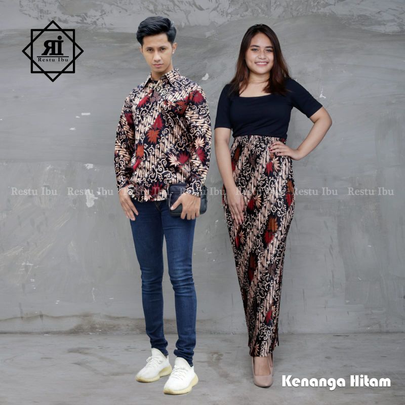 Zaja - Baju Batik Couple Atasan Batik Lengan Panjang Cowo &amp; Rok Batik Plisket Cewe Baju Couple Cewe Cowo Baju Batik Pria Dewasa Lengan Panjang Kemeja Couple Rok Batik Sutra Plisket Cantik Cocok Untuk Pergi Acara Kondangan