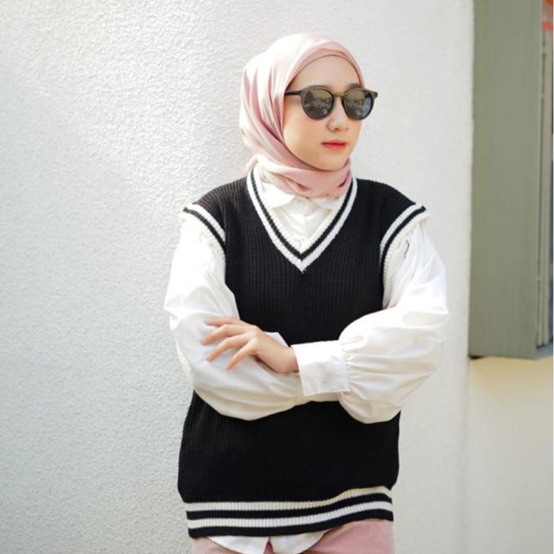 Vest Stripe Polet knit Rajut Murah