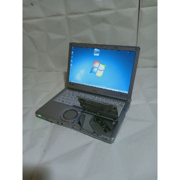 Laptop Panasonic cf-Sx2 core i5-3340U 2.7ghz ram 4gb