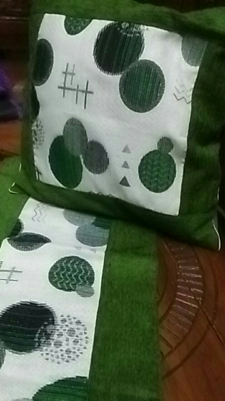 Raisha Collection Sarung Bantal Sofa Motif Bunga Cute Hargamurah