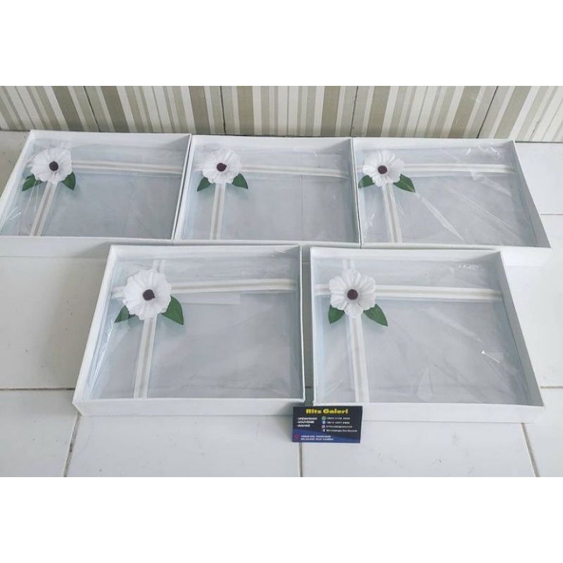 kotak hantaran- kotak seserahan - box hantaran isi 5