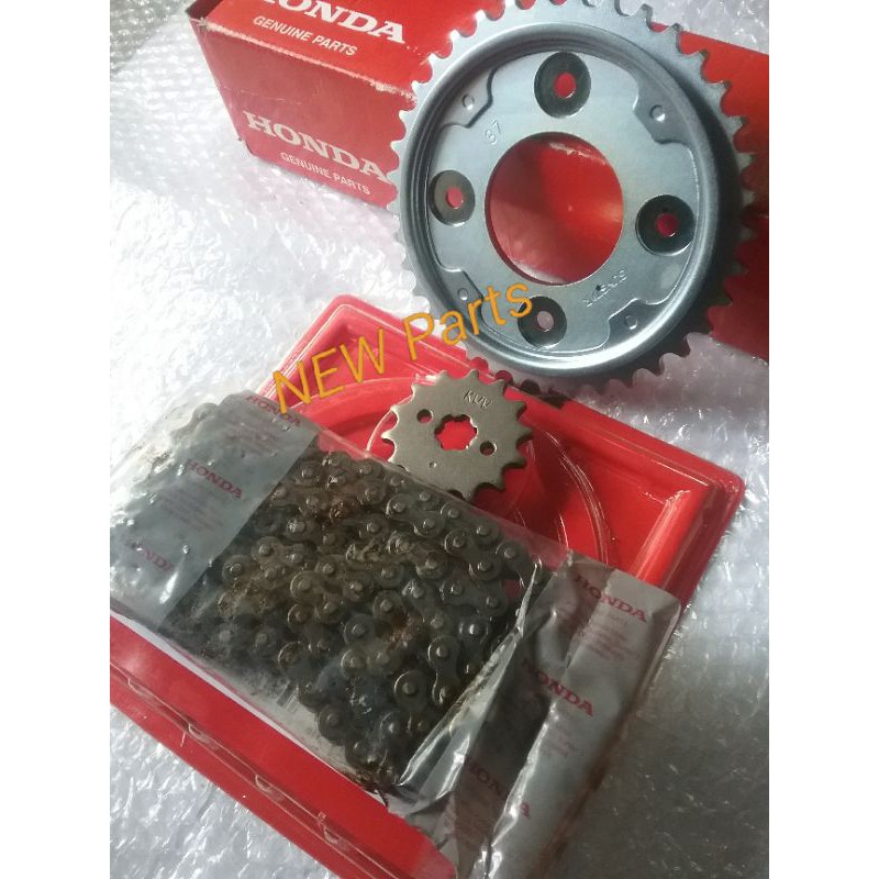 GIRSET RANTAI RODA REVO REPO ABSOLUT BLADE BLED 110 KARBU DAN FI 2012 2013 2014 .06401KWW900  06401K