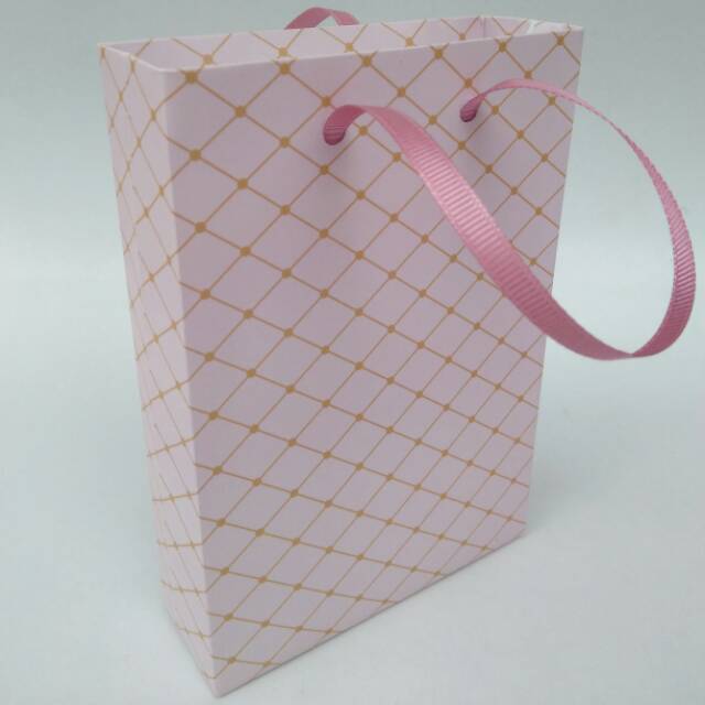 

Paperbag | 17.5*12*4 | custom