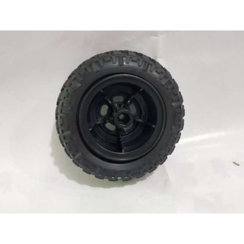 1 set Pelek dan Ban Karet Roda untuk Mobil Remote Control RC Rock Crawler 1:20 Spare Part RC