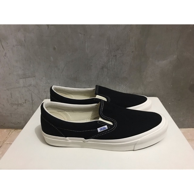 Vans Vault Og Slip On Black/ White Lx