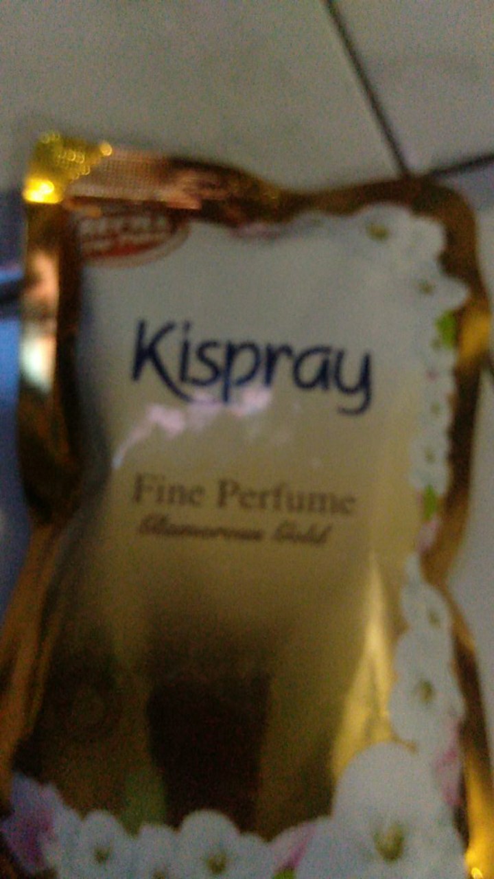 Promo Murah Kispray Pewangi Pelembut Pakaian All Variant 300 Ml