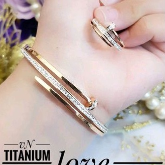 Titanium Set Perhiasan Wanita Rosegold 149222