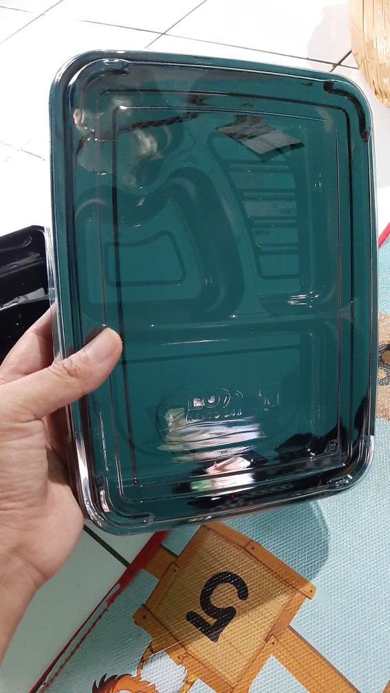 Mika Bento 4 Sekat Isi 25bj Warna Hitam / Box Bento/ Mika Lunch Box/tray Bento/food Container