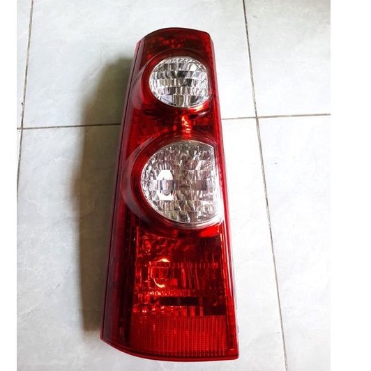 LAMPU STOP BELAKANG KIRI AVANZA VVTI XENIA 2004 2005 2006 2007 2008 2009 2010 2011/Tail LAMP Kiri St