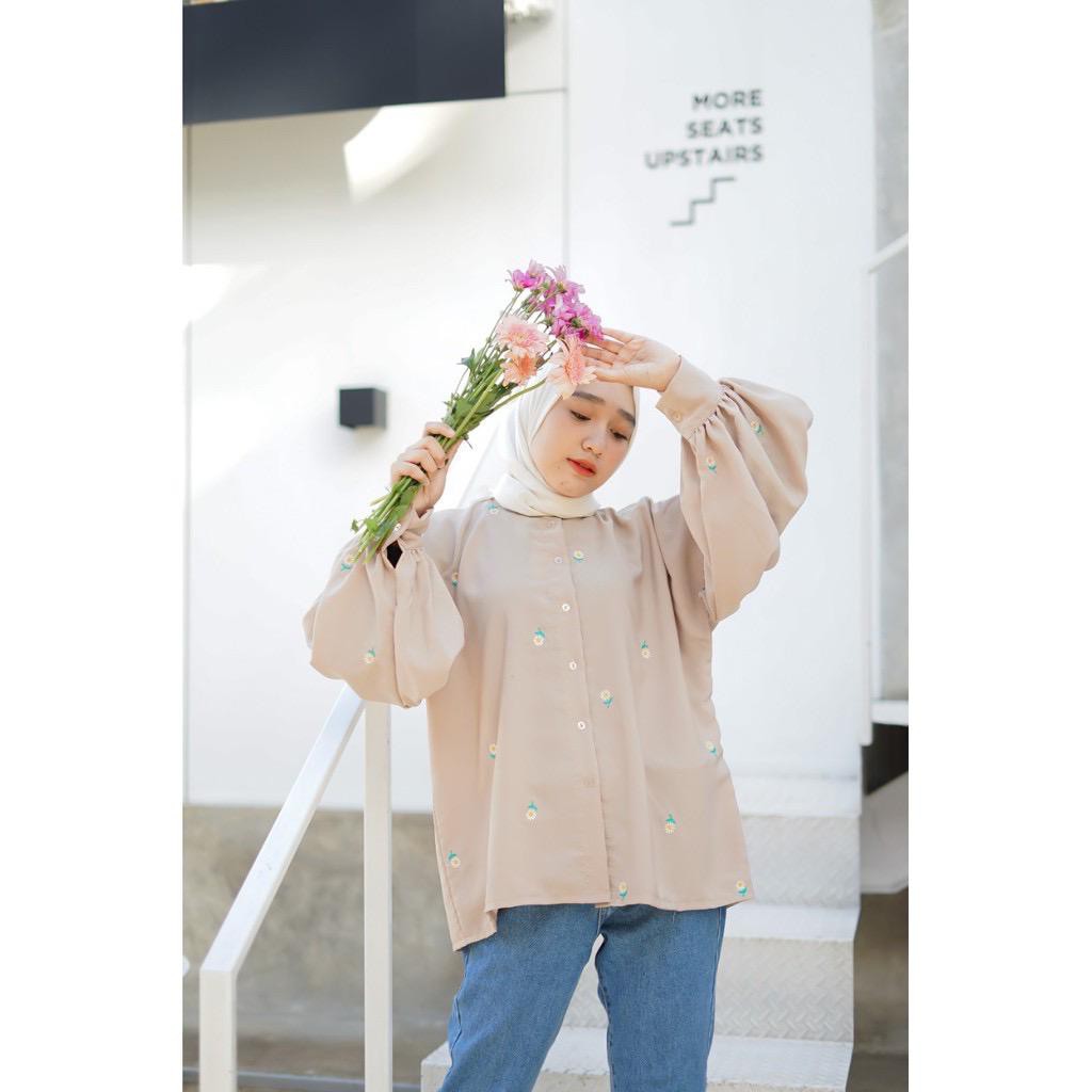 1KG MUAT 5PCS | JAVIA BLOUSE BORDIR FLOWER HITS SELEBGRAM ATASAN MURAH FASHION OOTD