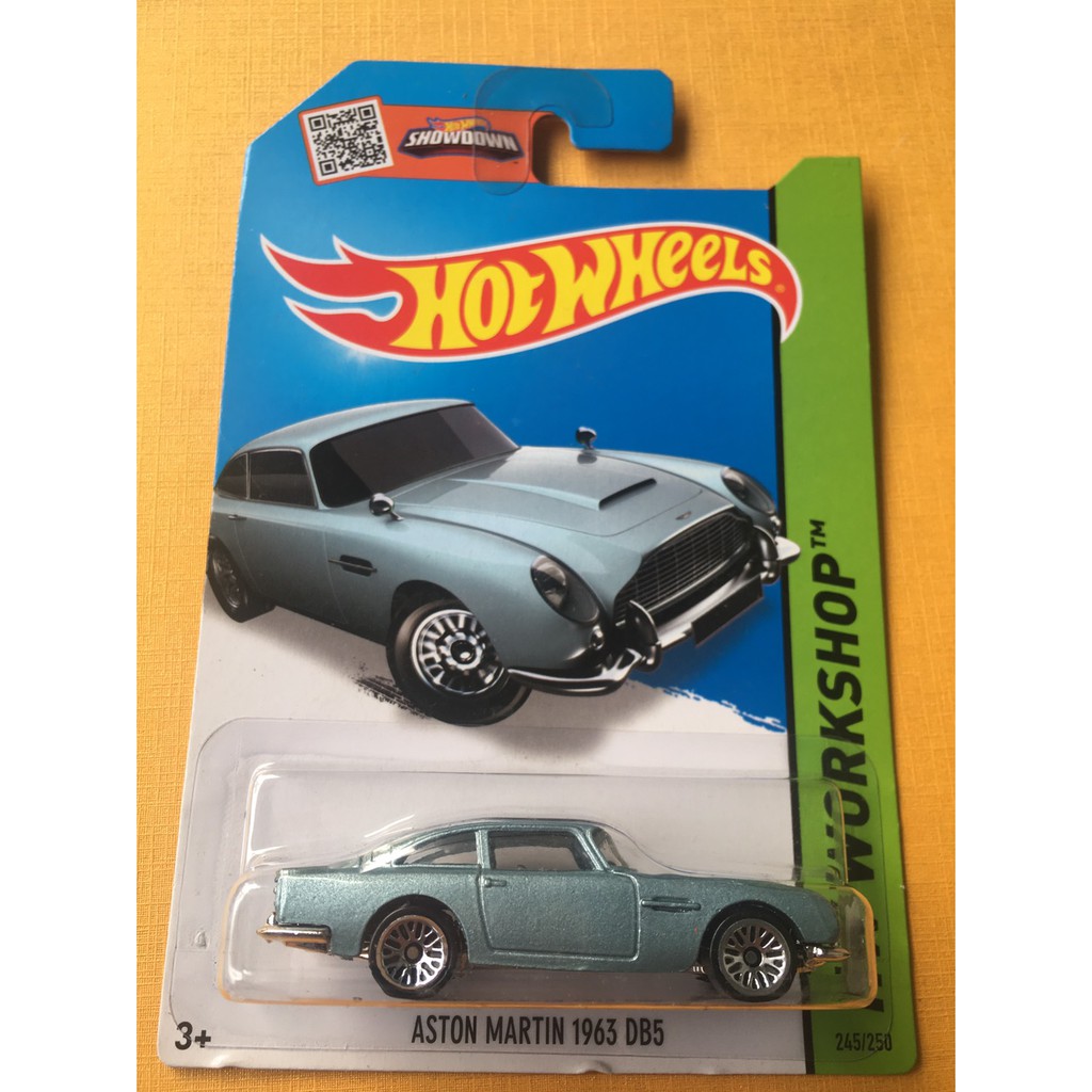 HOT WHEELS HOTWHEELS ASTON MARTIN 1963 DB5 SILVER HIJAU MAINAN ANAK DIECAST TRACK LANGKA  PROMO BARU