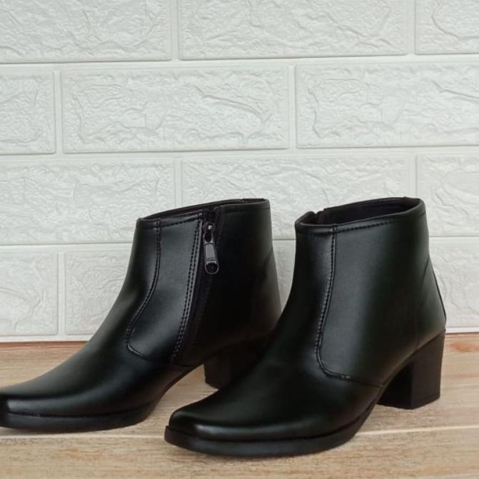 ((REKOMENDASI)) Gucci CWE Sepatu Pantofel PDH PDL Boot Hak 5Cm Resleting Wanita Polwan Size 37-41