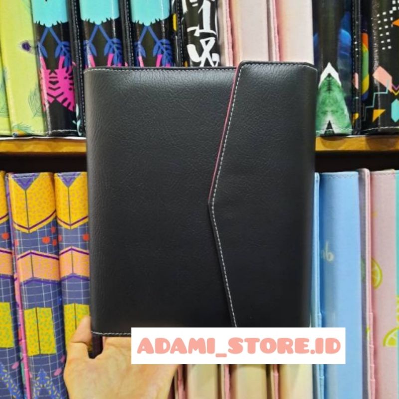 

Binder Ready Amplop Polos Kombinasi A5 (20 ring) dan B5 (26 ring)