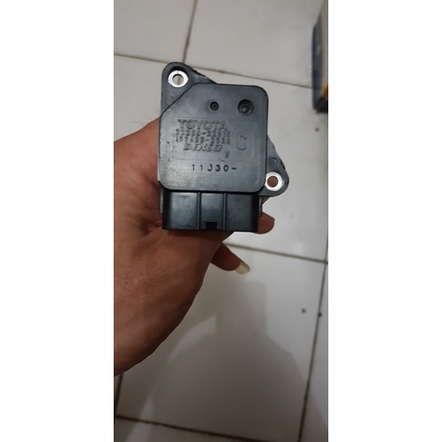 sensor air flow toyota innova