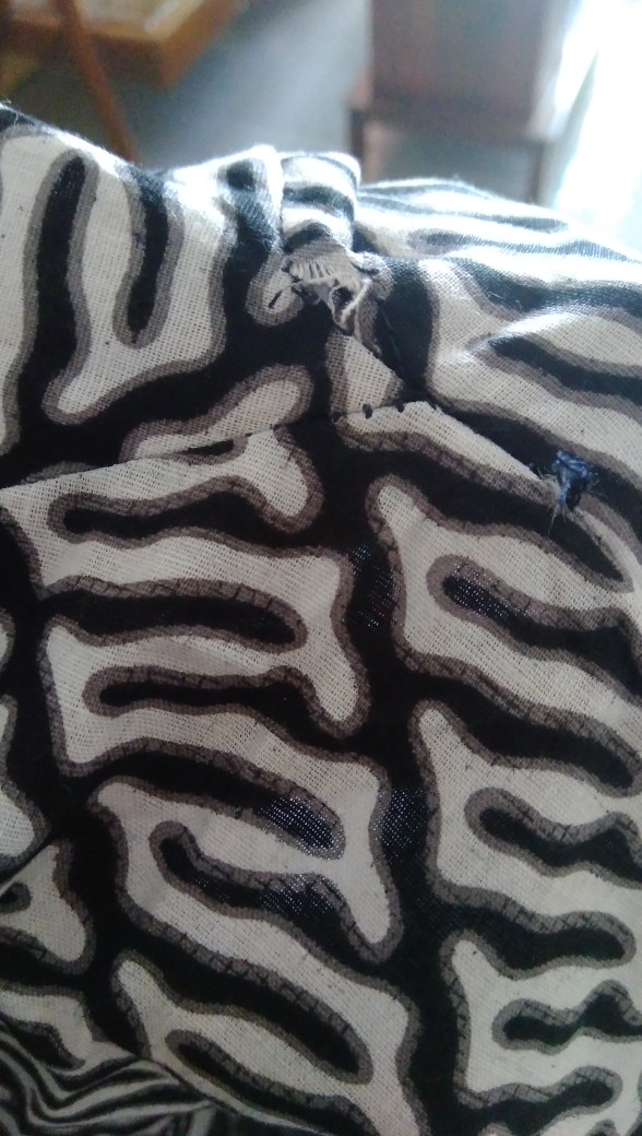 Batik Couple Keluarga Modern Sania Ruffle Ori Ndoro Jowi Dnt Motif Morena