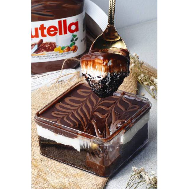 

Lava Nutella dessert box