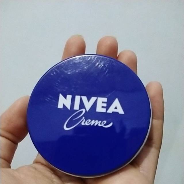 Nivea creme/pelembab kulit kering