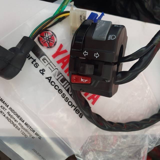 Saklar kiri original yamaha vixion lama