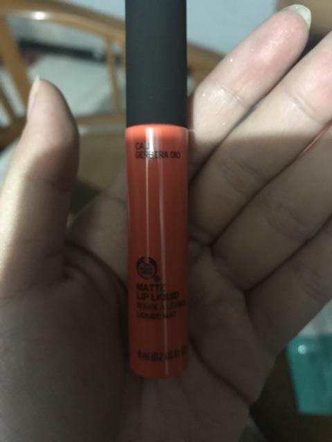 The Body Shop Lipmatte 8 Ml The Body Shop / Nairobi Camelia Sicily Iris / Paris Peony