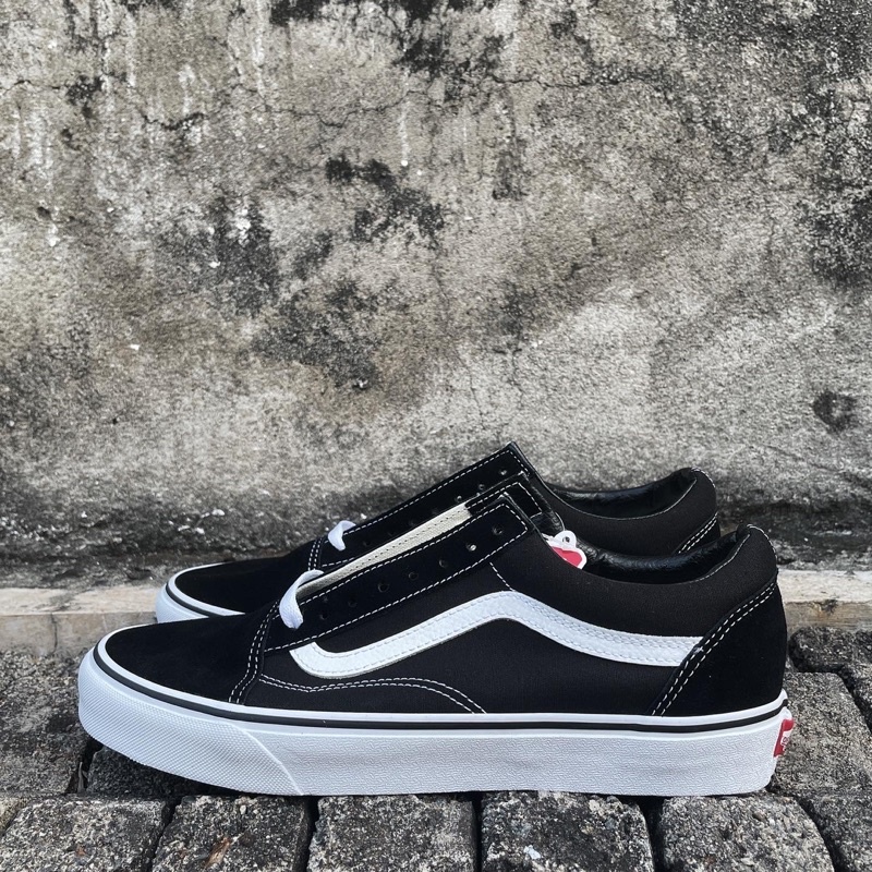 Sepatu Vans Oldskool Black White 100% Original Resmi PT Navya