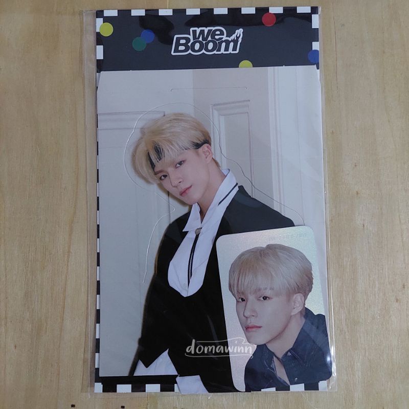 HOLO STANDEE WE BOOM JENO SEALED