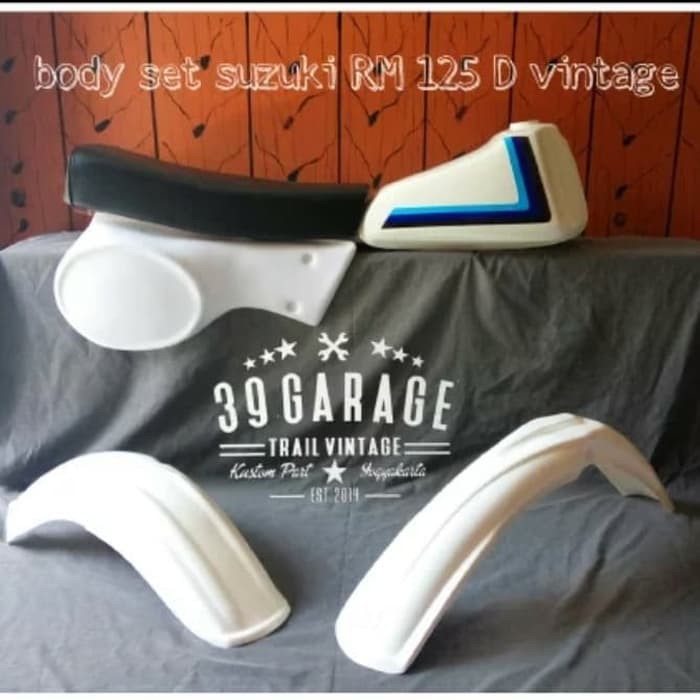 BODY SET JADUL SUZUKI RM 125 D PUTIH