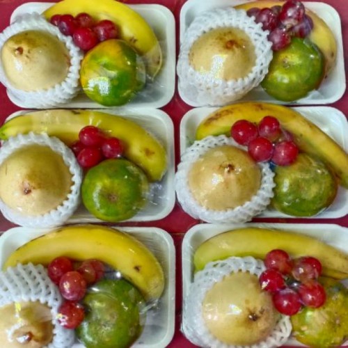 

Buah kemasan takjil/Parcel Buah Mini Cocok untuk Takjil atau Kenduri/Paket Sedekah/Menu Takjil/Buah Takjil/Buah Mini