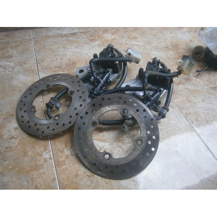 kaliper tiger revo cakram belakang tiger revo