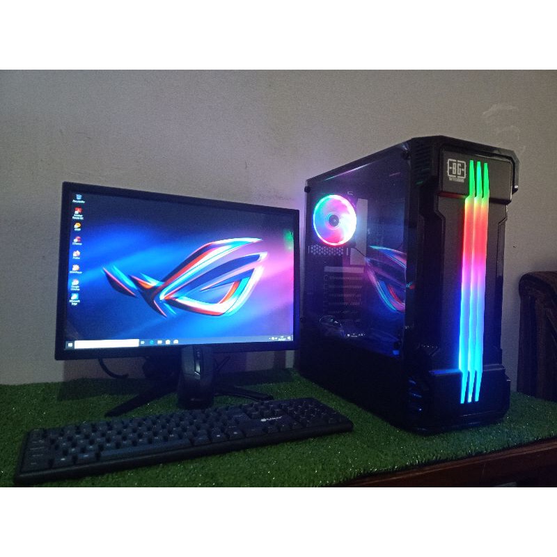 Pc gaming lengkap core i7 Ram 16 gb Vga 4 Gb LED 19&quot; siap pakai