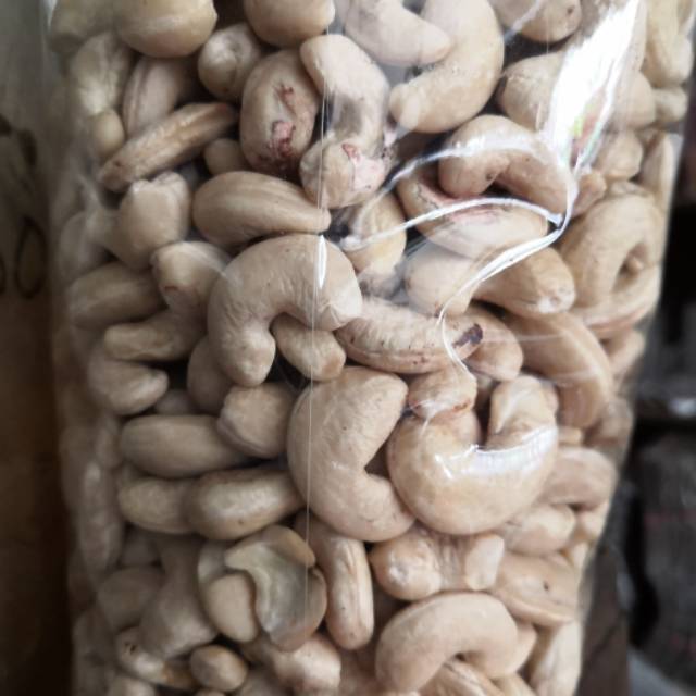 

Kacang Mede super mentah 100gr