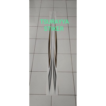 STRIPING BODY MOBIL SUZUKI KATANA 2007